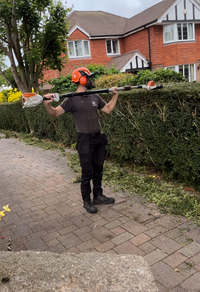 TH Fencing & Landscaping|About Us