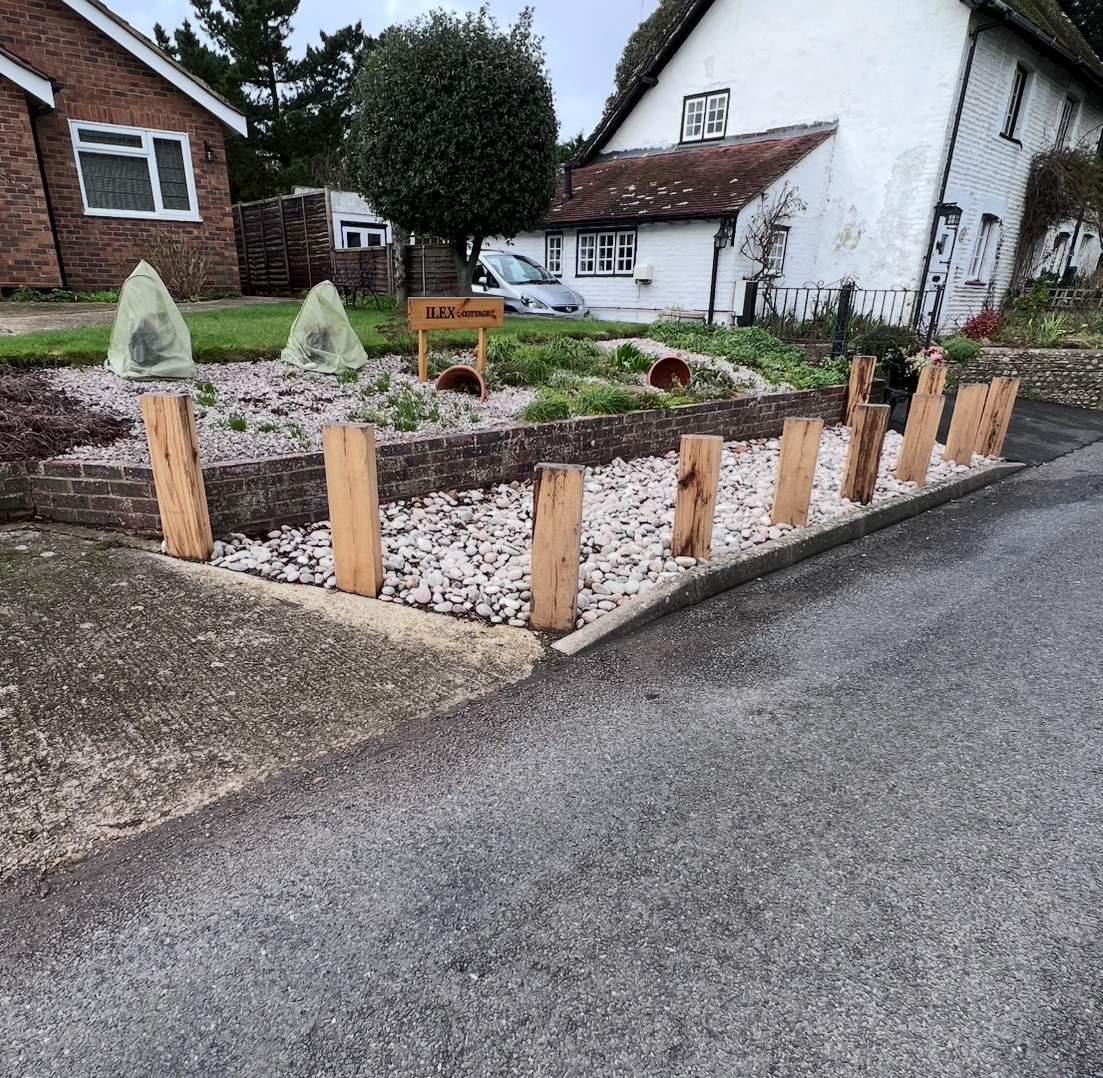 TH Fencing & Landscaping|Gate Installation
