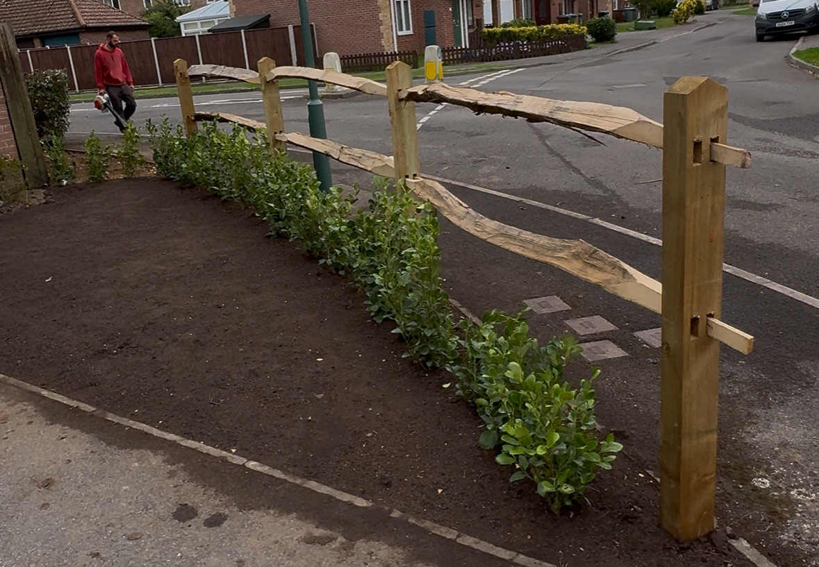 TH Fencing & Landscaping | What Is the Best Type of Garden Fencing for Homes in West Sussex?