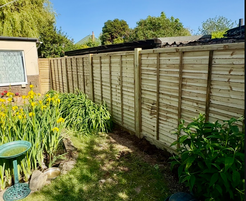 TH Fencing & Landscaping|Gate Installation