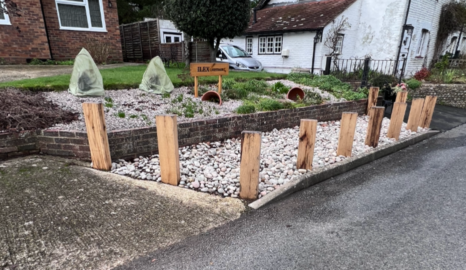 TH Fencing & Landscaping|Home