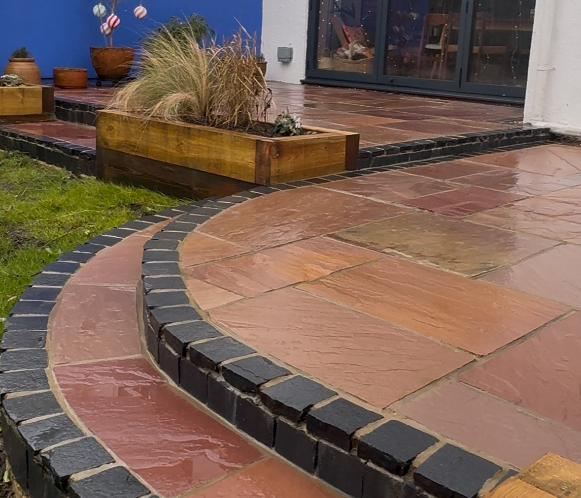 TH Fencing & Landscaping|Landscaping Services