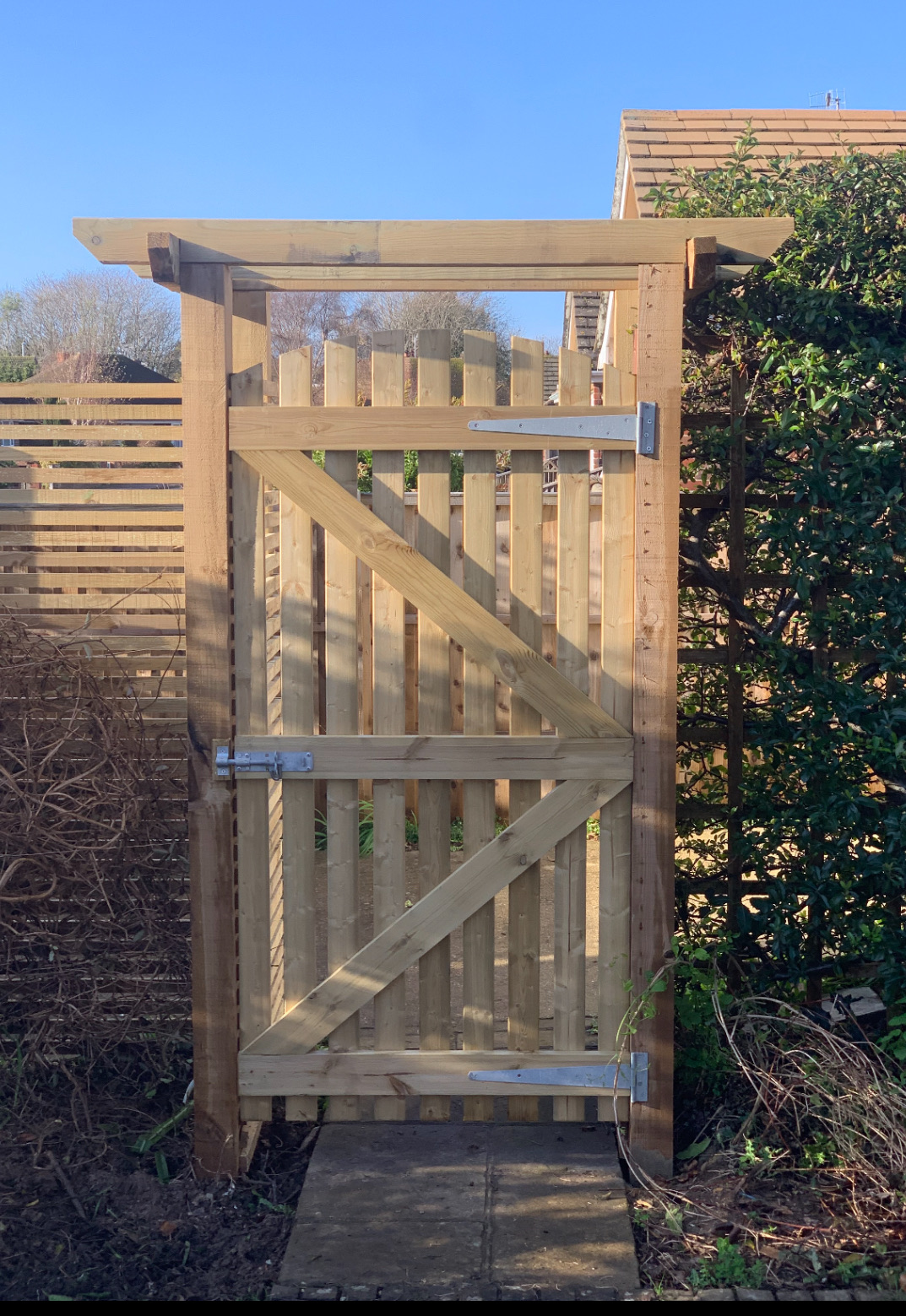 TH Fencing & Landscaping|Fencing Installation